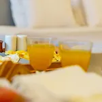 Отель Central Fira Suites Тира