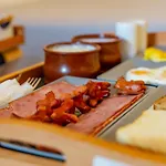 Central Fira Suites Отель Тира