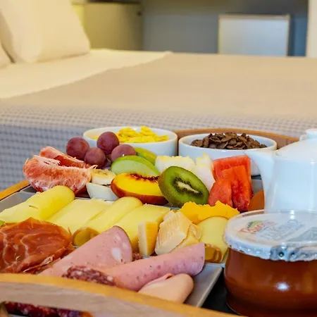 מלון Central Fira Suites סנטוריני