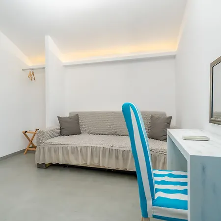 Central Fira Hotel Hotel 3*