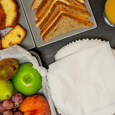 ホテル セントラル フィラ ホテル 3*