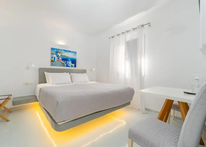 Central Fira Suites Hotell