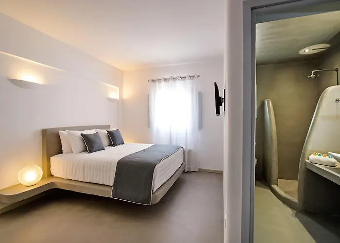 Central Fira Suites Hotell