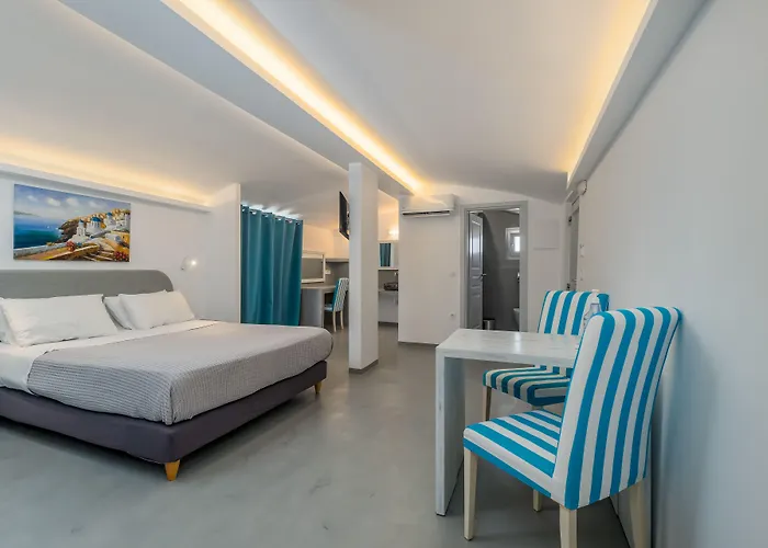 Hotell Central Fira Suites