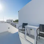 Central Fira Suites 3* Fira (Santorini)